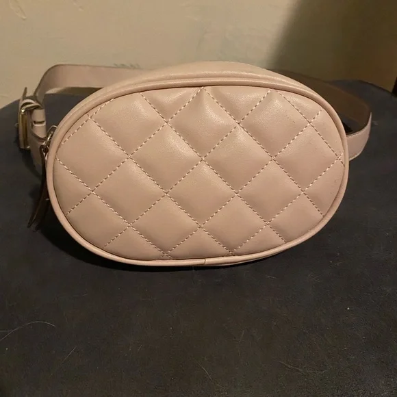 George Walmart - Picture 1 of 4